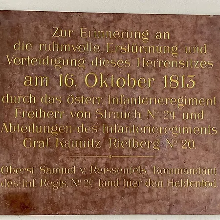 Am Goethepark In Leipzig, Cleaning Included Лейпциг