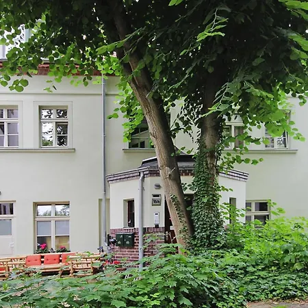 Am Goethepark In Leipzig, Cleaning Included * Leipzig